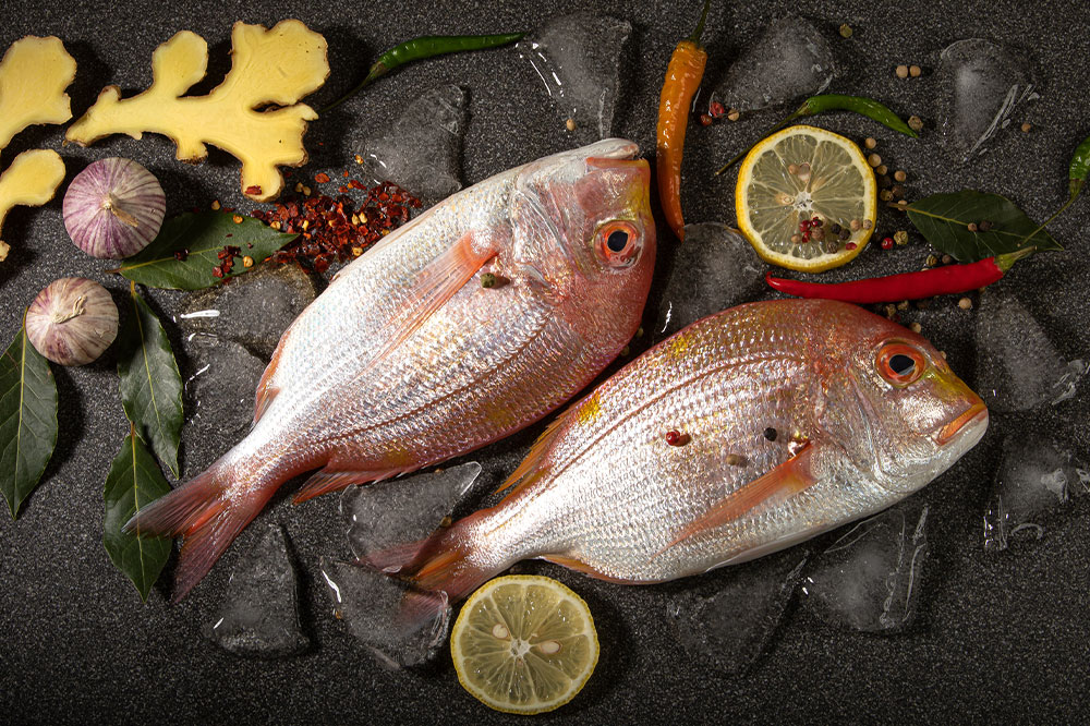 Dry eyes – 5 foods that can help in managing the symptoms