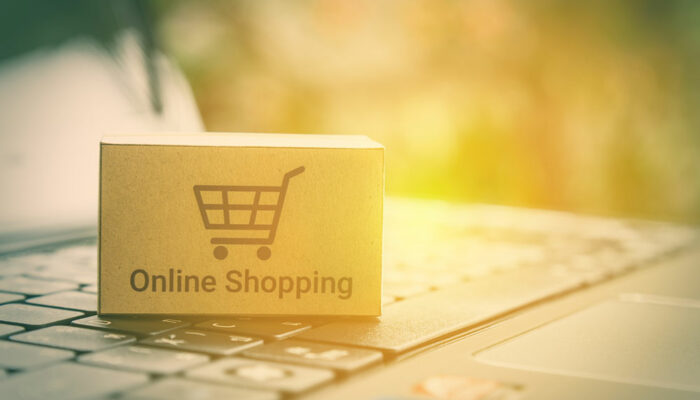 4 ways shipping software can reduce errors